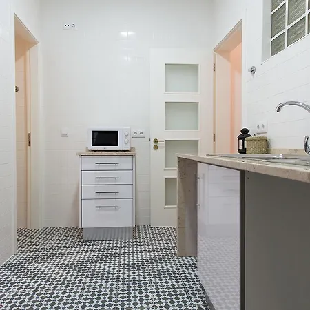 Principe Real Terrace By Homing Apartman